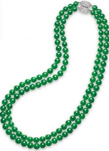 LOT 2065 - A SUPERB DOUBLE-STRAND JADEITE BEAD AND DIAMOND NECKLACE
