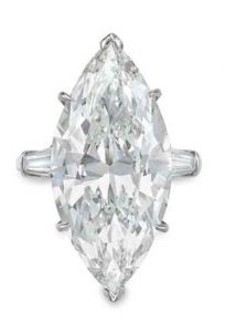 LOT 258 - A DIAMOND RING, BY HARRY WINSTON