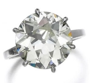 LOT 6 - DIAMOND RING