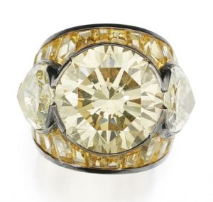 LOT 282 - COLORED DIAMOND, COLORED SAPPHIRE AND DIAMOND RING, REPOSSI