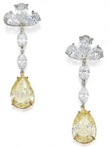 LOT 228 - PAIR OF FANCY YELLOW DIAMOND AND DIAMOND EARRINGS