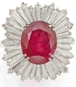 LOT 125 - RUBY AND DIAMOND RING