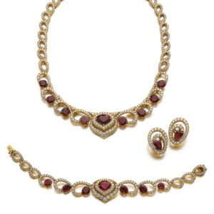 LOT 664 – RUBY AND DIAMOND PARURE