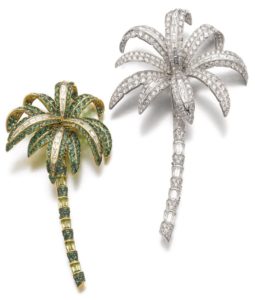 LOT 656 – DIAMOND BROOCH AND A TSAVORITE, PERIDOT AND DIAMOND BROOCH, MICHELE DELLA VALLE